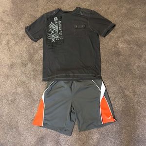 Youth boys Large (14-16) shirt & athletic shorts